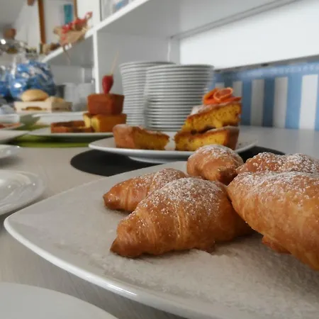 Arizona Отель Риччоне